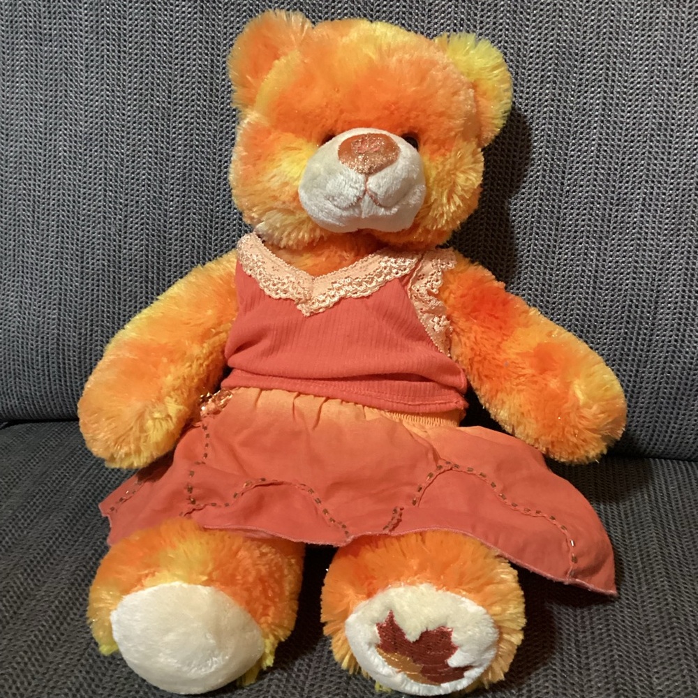 Build-A-Bear Friend Fur All Seasons Maple Leaf Autumn Fall Plush with an outfit
